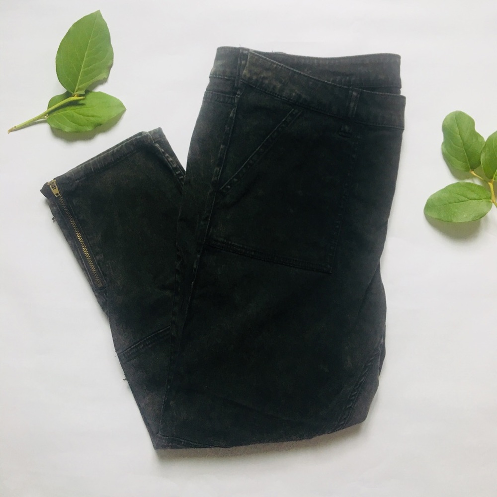 BDG Capri jeans